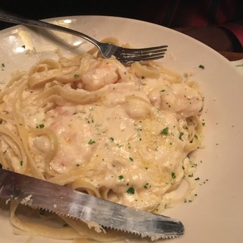 The Old Spaghetti Factory - Garlic Garlic Shrimp Fettuccine - Italian Near Me - Riverside, California The Old Spaghetti Factory - Garlic Garlic Shrimp Fettuccine - Italian Near Me - Riverside, California