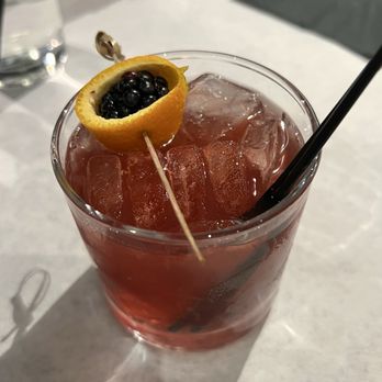 Food For Thought - Blackberry Old Fashioned - American Near Me - Williamsburg, Virginia Food For Thought - Blackberry Old Fashioned - American Near Me - Williamsburg, Virginia