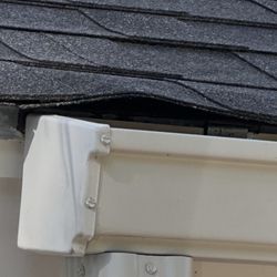 Vinyl Industries of Savannah - The gap between the gutters and shingles. A great way for the water to get into the house