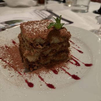 Sandro's - Tiramisu - Italian Near Me - New York, New York