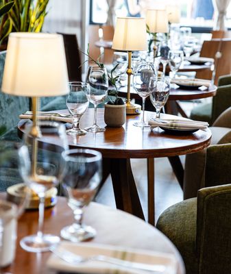 Station 28 Bistro by null