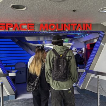 Space Mountain - Amusement Parks Near Me - Anaheim, California Space Mountain - Amusement Parks Near Me - Anaheim, California