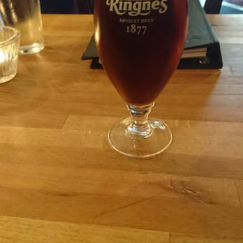 Dr. Kneipp's Vinbar - Bayer - Wine Bars Near Me - Oslo, 03