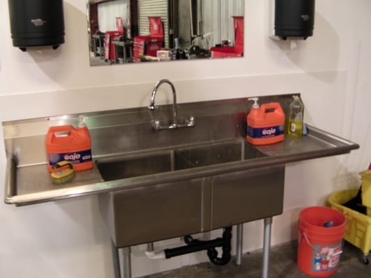 Photo of Pit Row - Santa Clara, CA, US. Wash Area