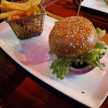 GW Carsons - Flame broiled burger with fries - Burgers Near Me - Branford, Connecticut GW Carsons - Flame broiled burger with fries - Burgers Near Me - Branford, Connecticut