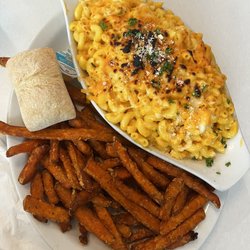 Imperial Diner - Mac and cheese