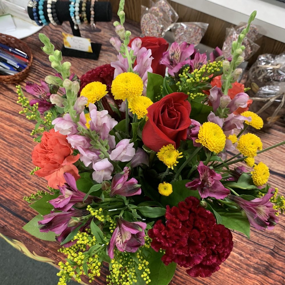 Stunning bouquet of flowers for $45!