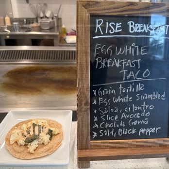 Element Overland park - A savory made to order breakfast option each morning - Hotels Near Me - Overland Park, Kansas Element Overland park - A savory made to order breakfast option each morning - Hotels Near Me - Overland Park, Kansas