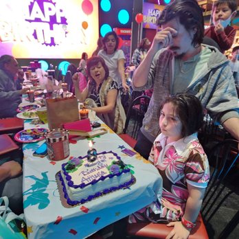 Chuck E. Cheese - Pizza Near Me - San Jose, California