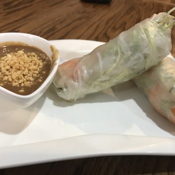 Oxtail Pho and Banh Mi - Gỏi cuốn (Summer Roll - Shrimp) - Vietnamese Near Me - Galloway, New Jersey Oxtail Pho and Banh Mi - Gỏi cuốn (Summer Roll - Shrimp) - Vietnamese Near Me - Galloway, New Jersey
