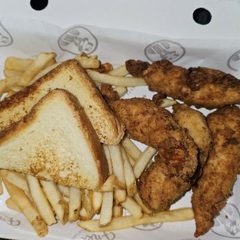 Slim Chickens - Chicken Wings Near Me - Amarillo, Texas