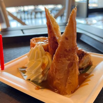 Isla - Turon Dessert - Filipino Near Me - Sterling Heights, Michigan