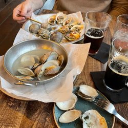 Merroir - Steamed clams and roasted oysters