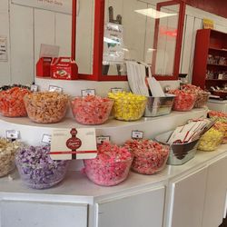 Laura's Fine Candies - Variety of Taffy flavors, homemade chocolates, ice cream and more