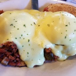 Chourico Hash Benedict
