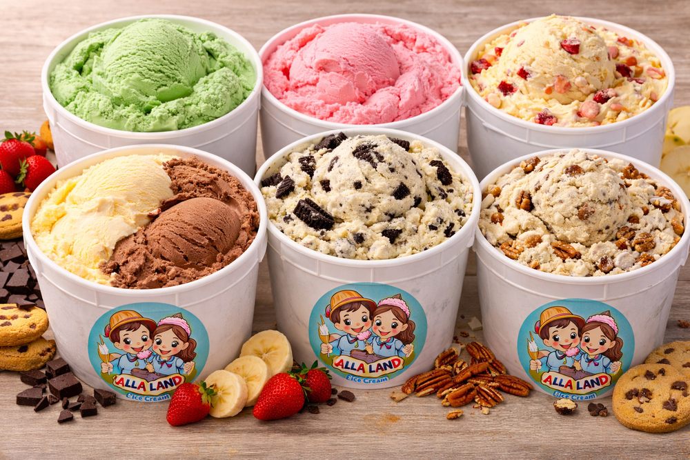 LaLa Land Ice Cream Logo