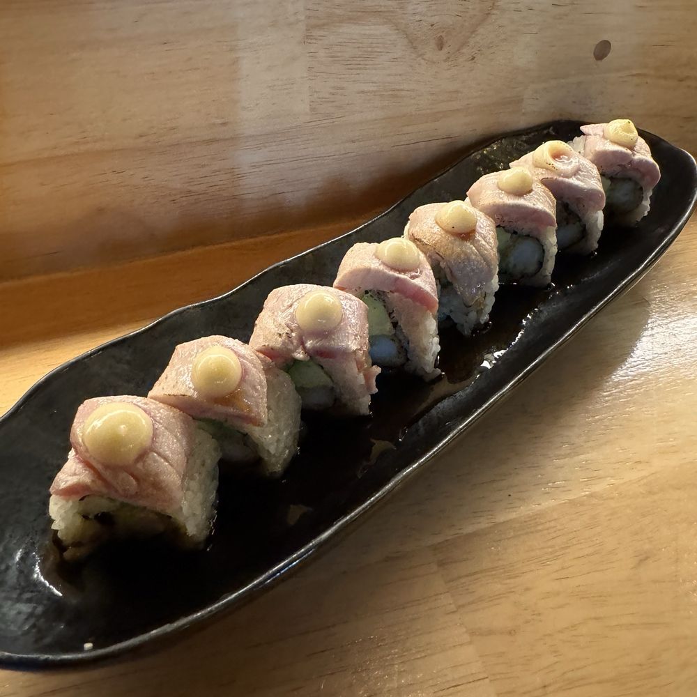 Akashiro - Chuturo maki - Sushi Bars Near Me - Fullerton, California