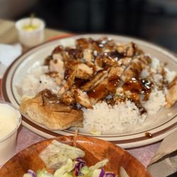 Johnie's Jr. Burgers - Teriyaki Chicken Plate with salad on the side