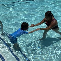 Swimster - Enjoying first swimming lesson