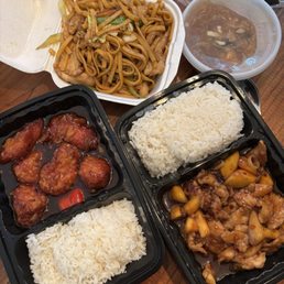 K8 Chicken Lo Mein