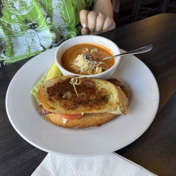Collins Irish Pub & Grill - Grilled Cheese Tomato Bisque - Sports Bars Near Me - Flagstaff, Arizona Collins Irish Pub & Grill - Grilled Cheese Tomato Bisque - Sports Bars Near Me - Flagstaff, Arizona