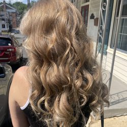 Bonitas Salon - Hair cut and color