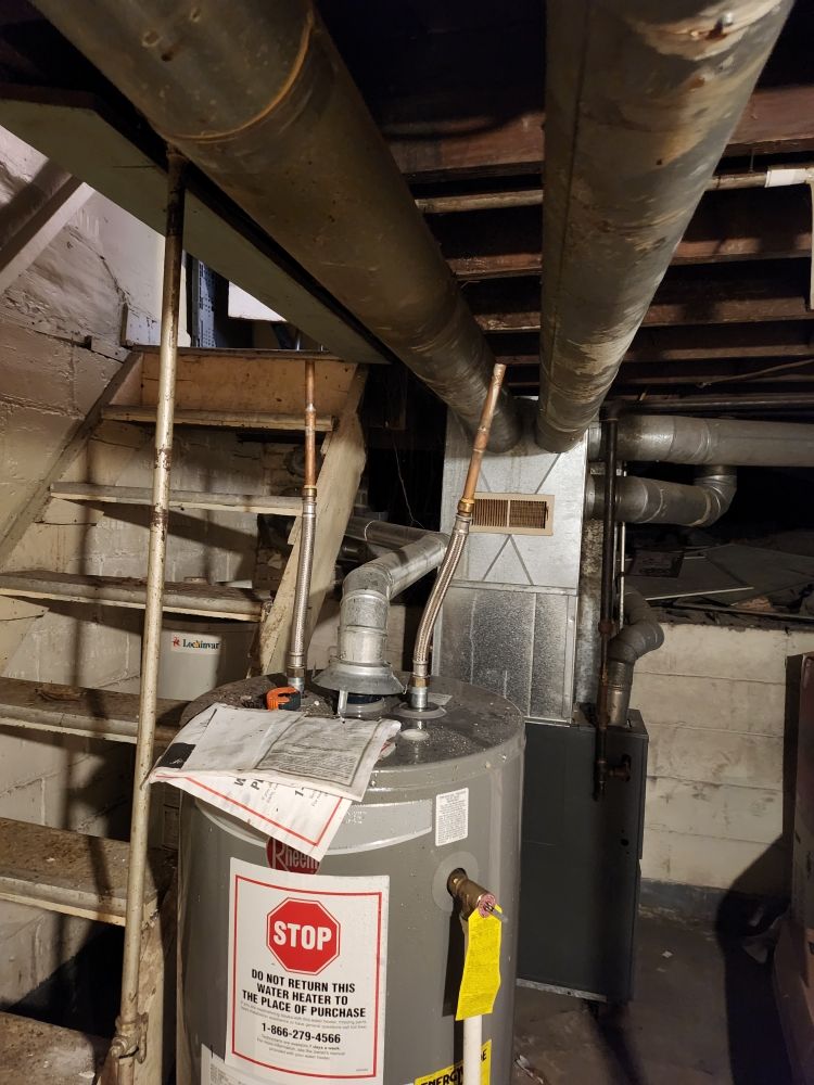 Slide of Aguivel Construction