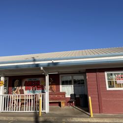 Amish Country Store & Restaurant - Front
