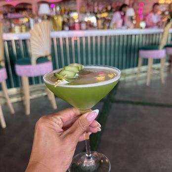 Nigel's Waterfront Restaurant - Bars Near Me - Long Beach, California