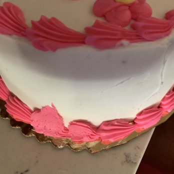 Albertsons Bakery - a white cake with pink icing - Bakeries Near Me - Laguna Niguel, California