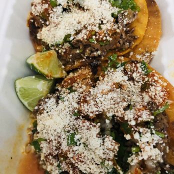 Birria-Landia - Tostada - Food Trucks Near Me - Brooklyn, New York Birria-Landia - Tostada - Food Trucks Near Me - Brooklyn, New York