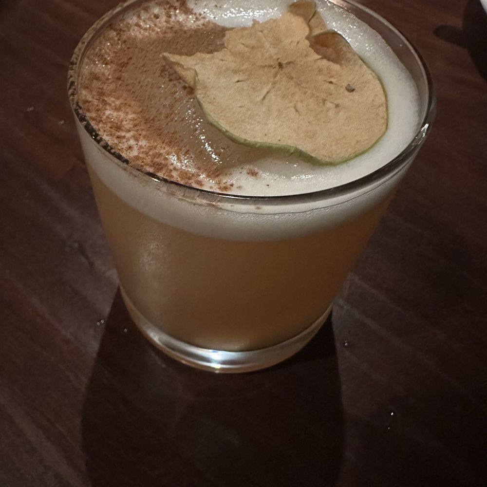 1833 Kitchen and Bar - Seasonal cocktail - American Near Me - Aurora, New York 1833 Kitchen and Bar - Seasonal cocktail - American Near Me - Aurora, New York
