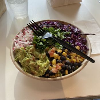 Bandito Bodega - Southwest pimento burrito bowl - Mexican Near Me - Greensboro, North Carolina Bandito Bodega - Southwest pimento burrito bowl - Mexican Near Me - Greensboro, North Carolina
