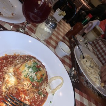 Guisepis - Wow..nice pic and a bit of the fettuccine Alfredo with shrimp - Italian Near Me - Tijuana, BCN Guisepis - Wow..nice pic and a bit of the fettuccine Alfredo with shrimp - Italian Near Me - Tijuana, BCN