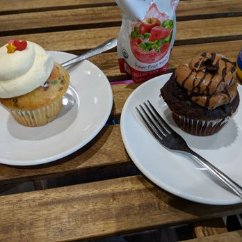 Sweetbites Cafe & Bakery - Chocolate Mocha cupcake for me. Fun-fetti cupcake for my child. - Cupcakes Near Me - Mclean, Virginia Sweetbites Cafe & Bakery - Chocolate Mocha cupcake for me. Fun-fetti cupcake for my child. - Cupcakes Near Me - Mclean, Virginia