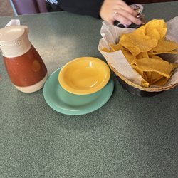 Colima Mexican Restaurant - Chips & salsa