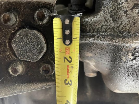 Replacing transmission mount on an '89 Toyota - Brass Knuckles Mobile Mechanic - Replacing transmission mount on an '89 Toyota - Brass Knuckles Mobile Mechanic