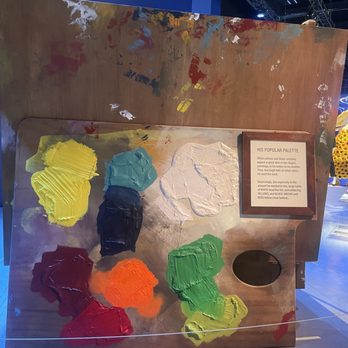 Lighthouse Artspace - Art Installation Near Me - Las Vegas, Nevada