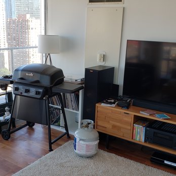 Burnham Pointe - Apartments Near Me - Chicago, Illinois