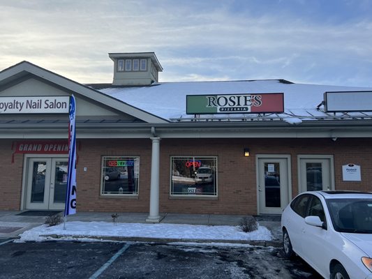 Rosie’s Pizzeria by null