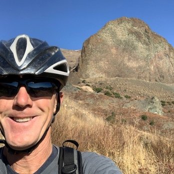 Santa Barbara Ascent - Red Rock Selfie - Bike tours Near Me Santa Barbara Ascent - Red Rock Selfie - Bike tours Near Me