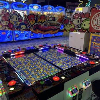 Round1 Bowling & Arcade - Mentor - Arcades Near Me - Mentor, Ohio