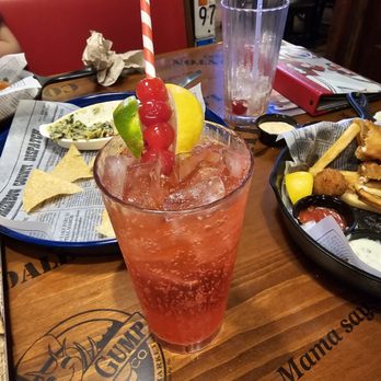 Bubba Gump Shrimp - A great Shirley Temple - Seafood Near Me - Long Beach, California