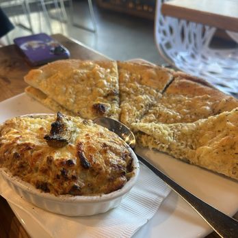 Fire Pizza - Artichoke Scarpetta - Pizza Near Me - Coeur d'Alene, Idaho