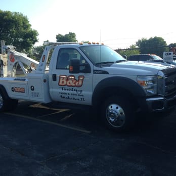 B & J 24 Hour Towing - Towing Near Me - Mokena, Illinois B & J 24 Hour Towing - Towing Near Me - Mokena, Illinois