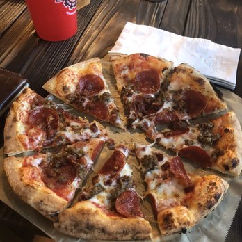 Fergndan's Wood Fired Pizza - Pizza Near Me - Oxford, Mississippi