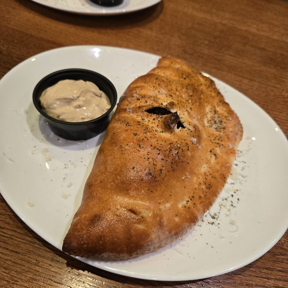 Bull's Eye calzone