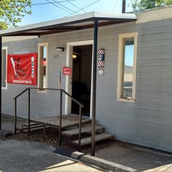 The Vintage Barber - Front of the building. It's small and set back from the road, so it can be tough to spot.