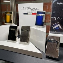 Cigar Connoisseurs - Stdupont le grand lighters