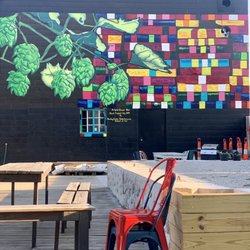 Arlyn's Good Beer - Arlyn's mural wall